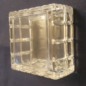 Avon over 24% lead Crystal Jewerly Box